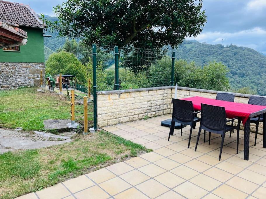 La So Casa -En El Corazon De Asturias Villa Armiello Exterior foto